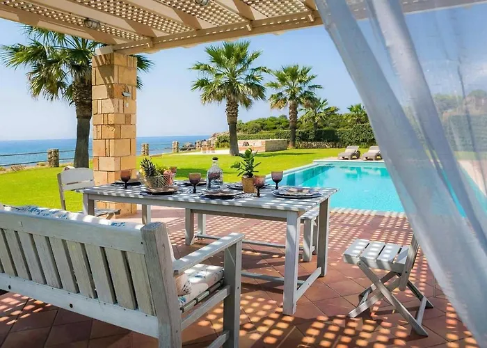 Astounding Seafront Kefalonia 3 Bedrooms Alegria Private Pool&amazing Sea Views Minies Minia