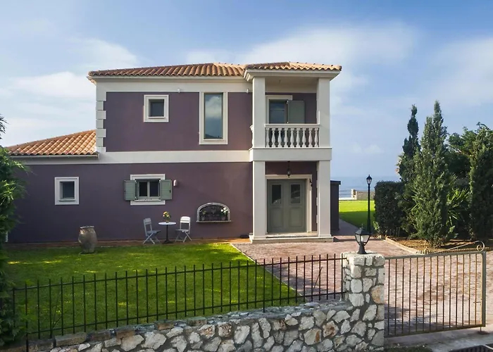Villa Astounding Seafront Kefalonia 3 Bedrooms Alegria Private Pool&amazing Sea Views Minies