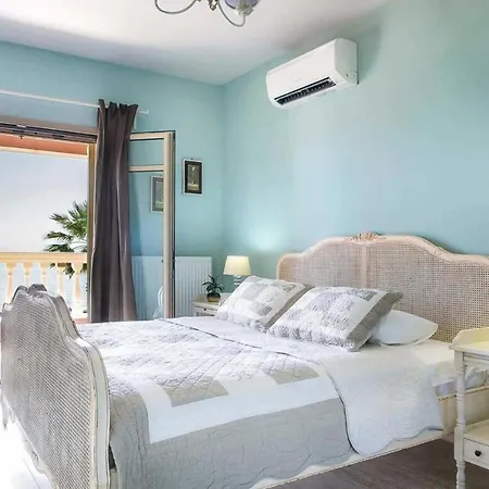 Astounding Seafront Kefalonia 3 Bedrooms Alegria Private Pool&amazing Sea Views Minies * Minia
